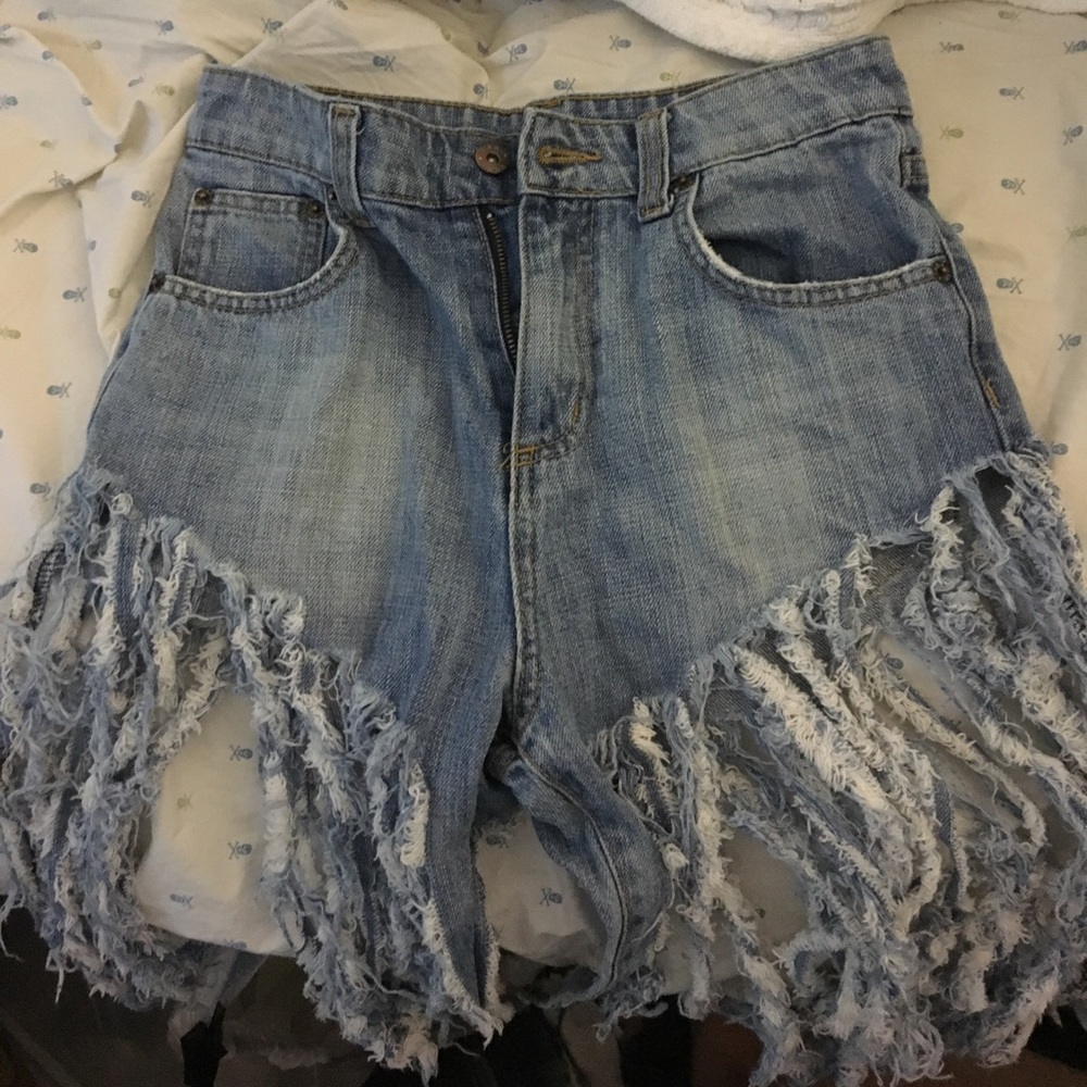 LF frayed shorts